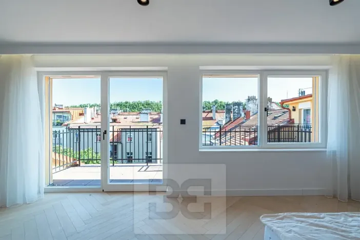 Pronájem bytu 4+kk, Praha - Karlín, Sokolovská, 183 m2