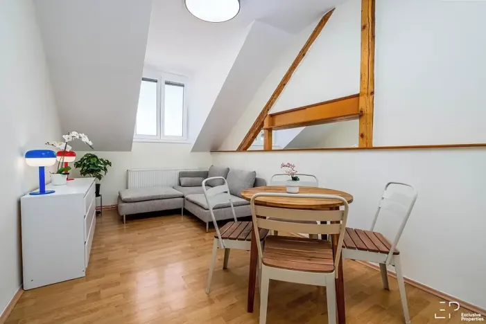 Pronájem bytu 3+1, Praha - Libeň, Novákových, 59 m2