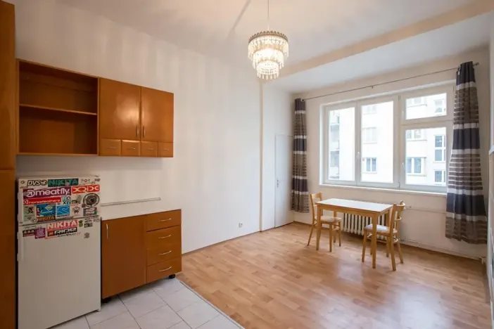 Pronájem bytu 2+kk, Praha - Karlín, Křižíkova, 48 m2