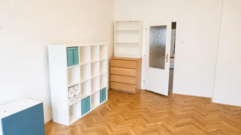 Pronájem bytu 2+kk, Praha - Karlín, Křižíkova, 48 m2