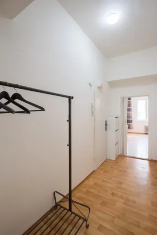 Pronájem bytu 2+kk, Praha - Karlín, Křižíkova, 48 m2