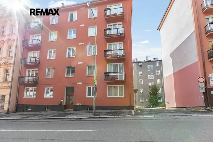 Prodej bytu 2+1, Karlovy Vary, I. P. Pavlova, 54 m2