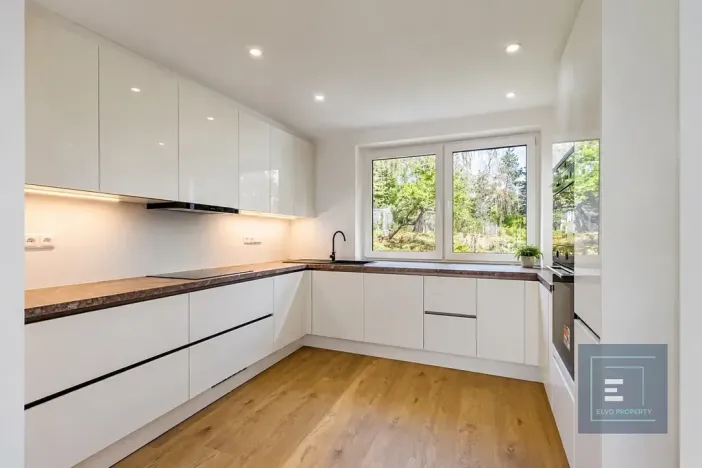 Prodej rodinného domu, Písek, Na Pakšovce, 228 m2