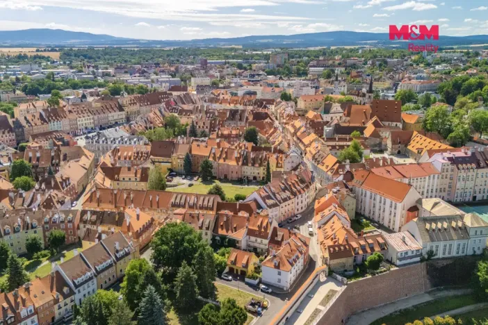 Prodej bytu 4+kk, Cheb, Růžový kopeček, 158 m2