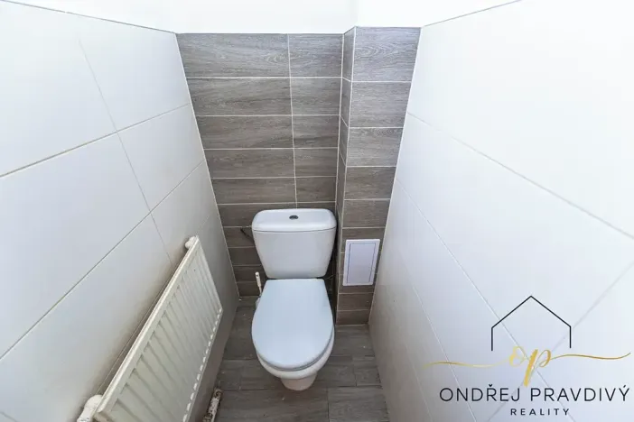 Prodej bytu 2+kk, Praha - Hloubětín, V chaloupkách, 58 m2