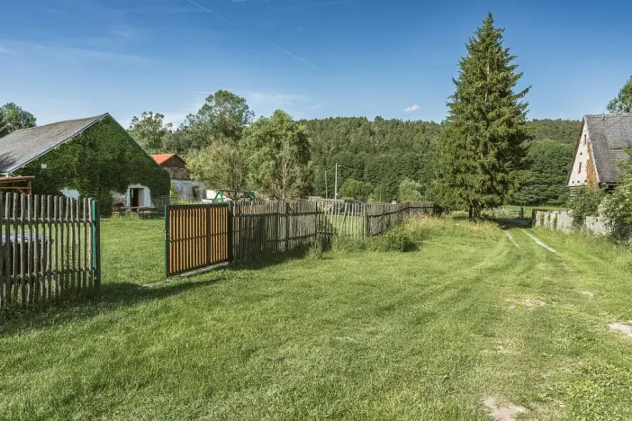 Prodej komerční, Dubá - Zakšín, 132 m2