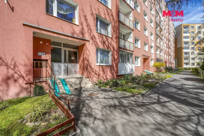 Pronájem bytu 1+1, Chomutov, 17. listopadu, 36 m2