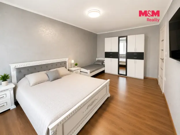 Prodej bytu 3+1, Ústí nad Labem - Ústí nad Labem-centrum, Velká Hradební, 69 m2