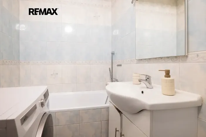 Prodej bytu 3+kk, Praha - Střížkov, Šluknovská, 54 m2