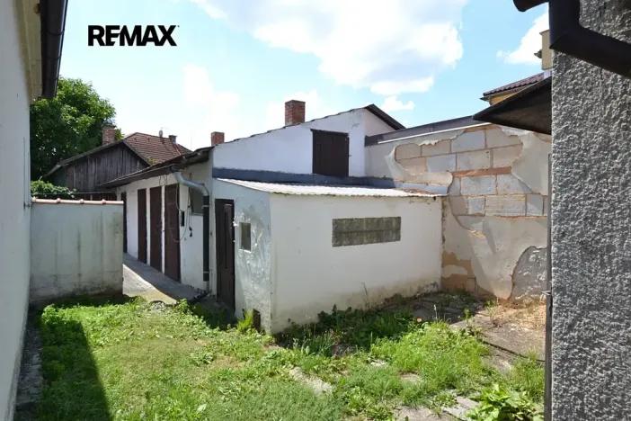 Prodej rodinného domu, Chrást, 9. května, 245 m2