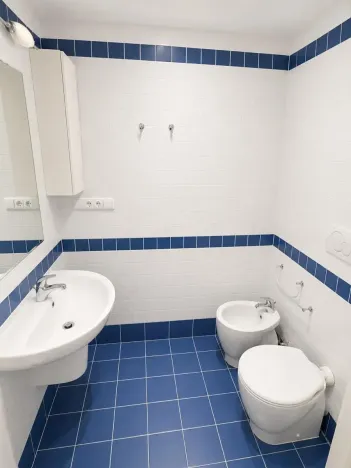 Pronájem bytu 3+1, Praha - Malá Strana, Sněmovní, 85 m2