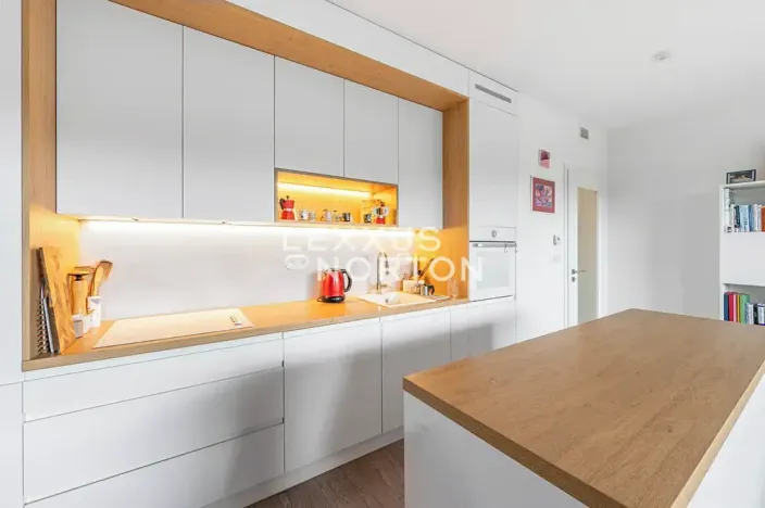 Pronájem bytu 4+kk, Praha - Ruzyně, Stochovská, 91 m2