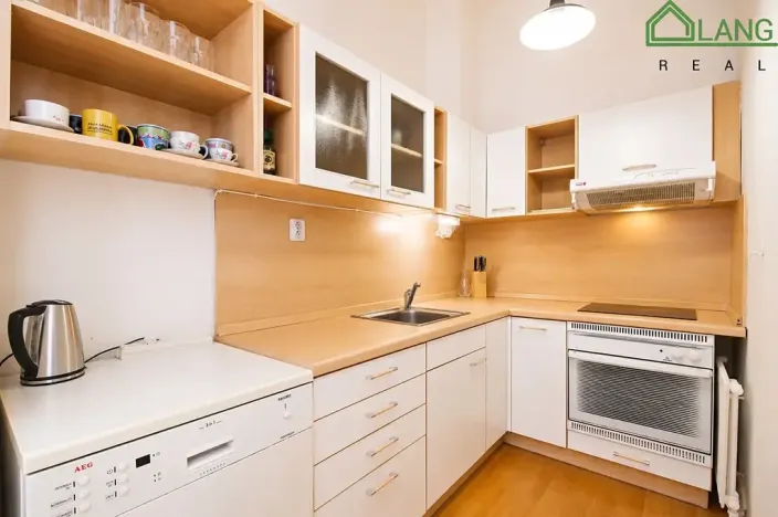 Pronájem bytu 3+kk, Brno, Grohova, 74 m2