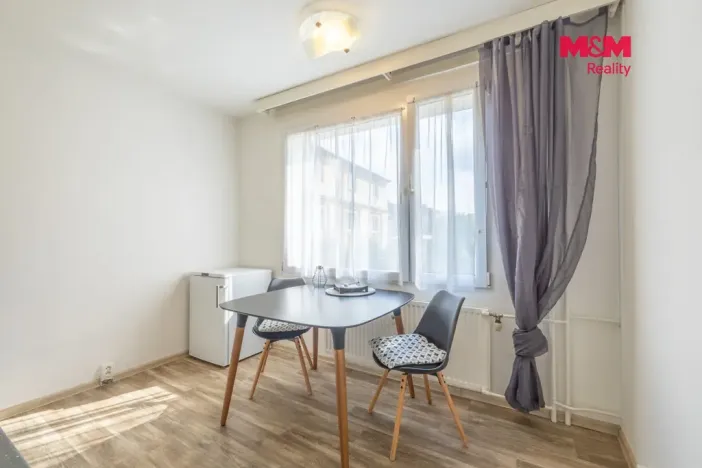 Prodej bytu 3+1, Klatovy - Klatovy II, Jiráskova, 71 m2