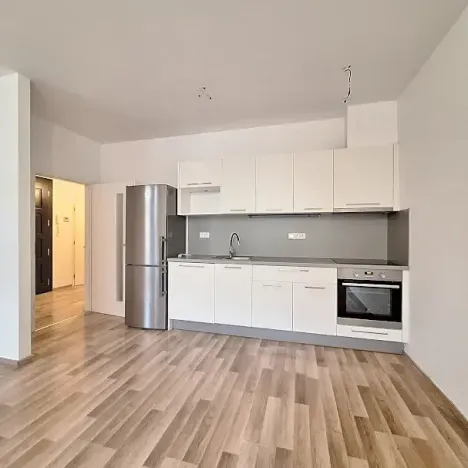Pronájem bytu 2+1, Praha - Žižkov, Roháčova, 80 m2