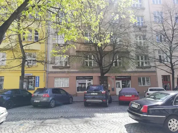 Pronájem bytu 2+1, Praha - Žižkov, Roháčova, 80 m2