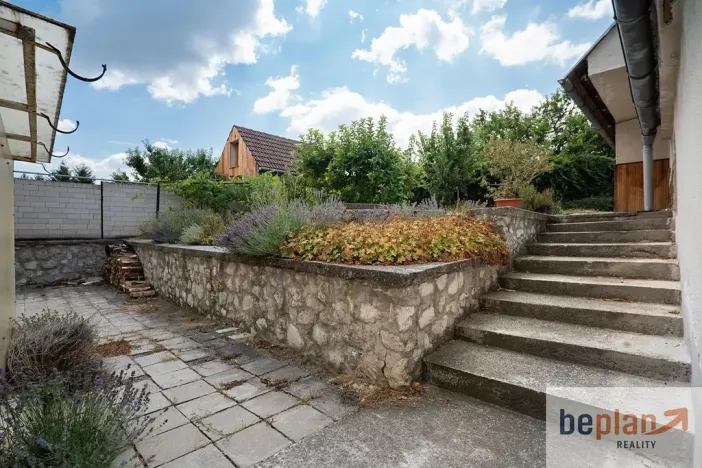 Prodej rodinného domu, Drnholec, Tyršova, 300 m2