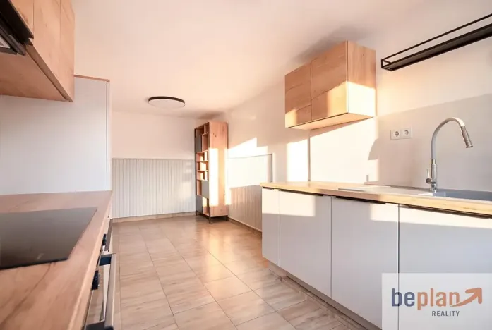 Prodej rodinného domu, Drnholec, Tyršova, 300 m2