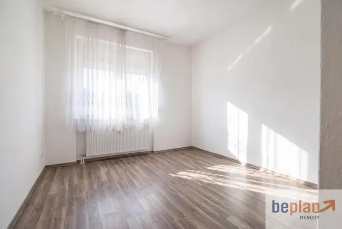 Prodej rodinného domu, Drnholec, Tyršova, 300 m2