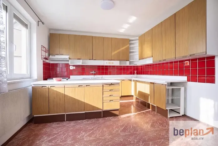 Prodej rodinného domu, Drnholec, Tyršova, 300 m2