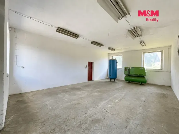 Prodej zemědělského objektu, Koclířov, 1050 m2