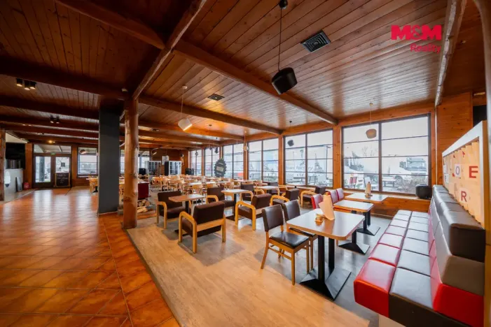 Prodej obchodního prostoru, Olomouc - Nemilany, 600 m2