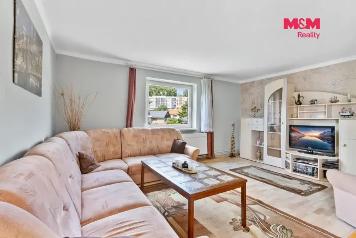 Prodej rodinného domu, Višňová, 180 m2