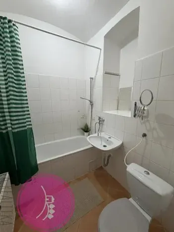 Pronájem bytu 2+1, Olomouc, tř. Svornosti, 48 m2