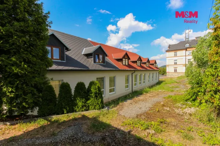 Prodej obchodního prostoru, Jeseník, Moravská, 1051 m2