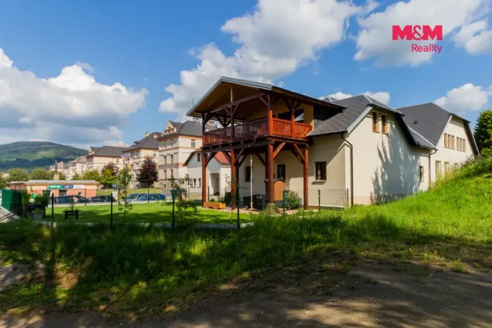 Prodej obchodního prostoru, Jeseník, Moravská, 1051 m2