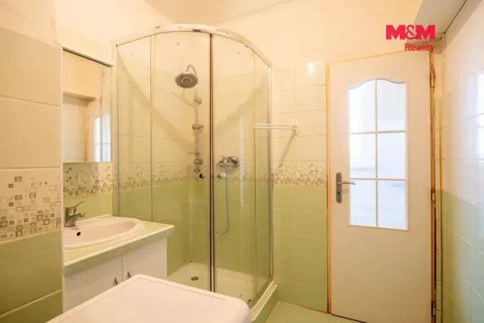 Prodej bytu 3+1, Kout na Šumavě, 75 m2