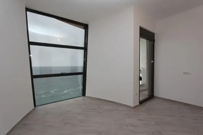 Prodej bytu 4+kk, Dobrá Voda, Černá Hora, 126 m2