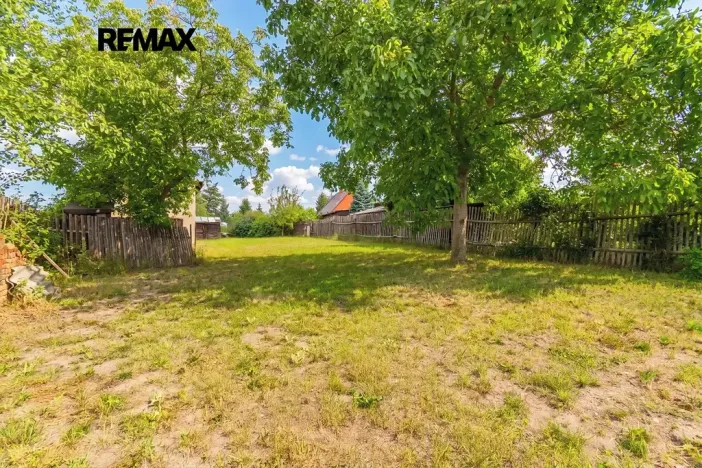 Prodej pozemku pro bydlení, Břasy, 678 m2