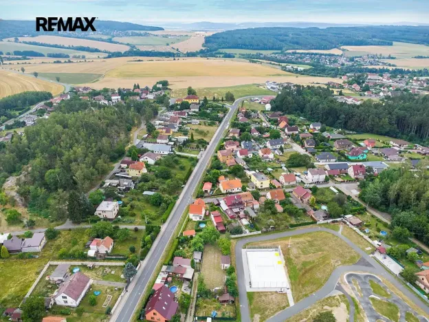 Prodej pozemku pro bydlení, Břasy, 678 m2