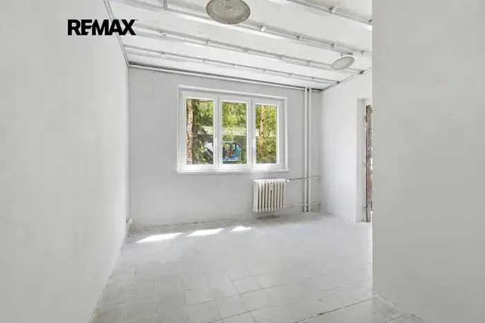 Prodej komerční nemovitosti, Plzeň, Rokycanská, 27 m2