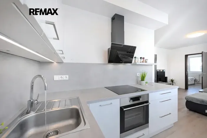 Pronájem bytu 2+kk, Praha - Hlubočepy, Hugo Haase, 55 m2