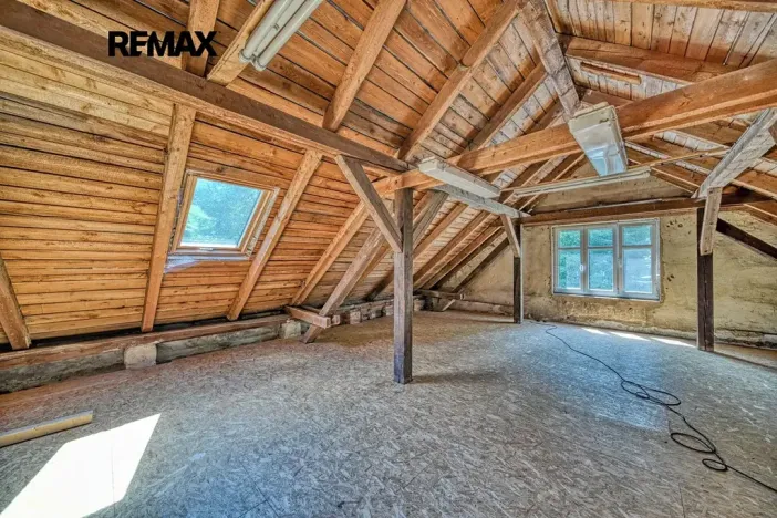 Prodej rodinného domu, Radvanice, 215 m2
