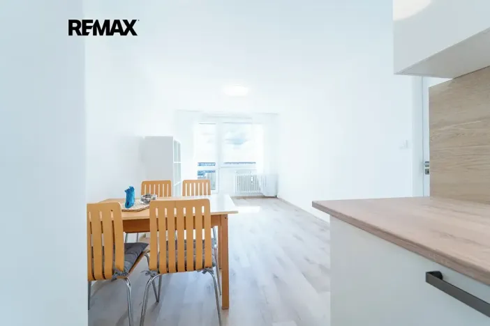 Pronájem bytu 2+kk, Praha - Háje, Mendelova, 49 m2
