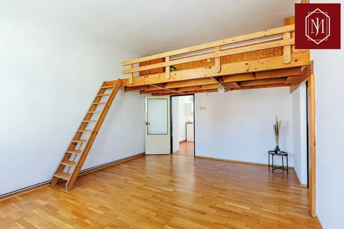 Prodej bytu 2+1, Nová Bystřice, Švermova, 84 m2