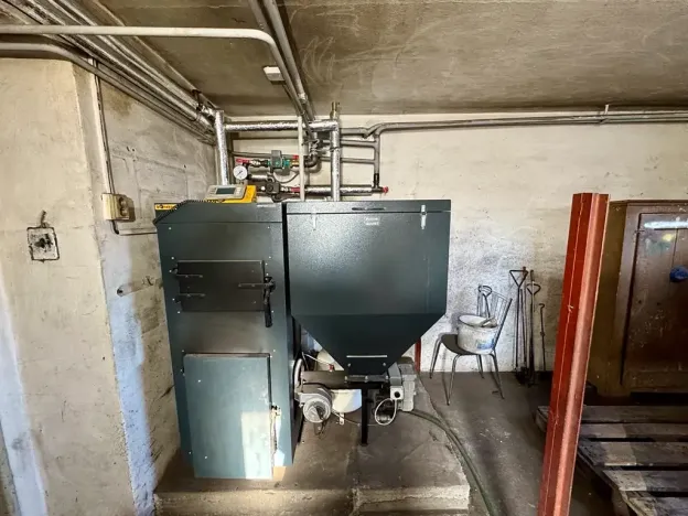 Prodej rodinného domu, Klenová, 200 m2
