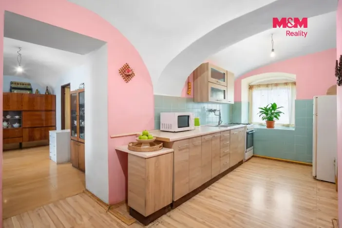 Prodej obchodního prostoru, Kladno, Dr. Steinera, 376 m2
