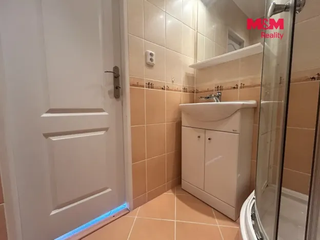 Pronájem bytu 1+1, Ústí nad Labem, Zvonková, 46 m2