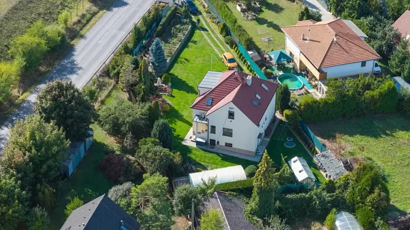 Prodej rodinného domu, Statenice, 202 m2