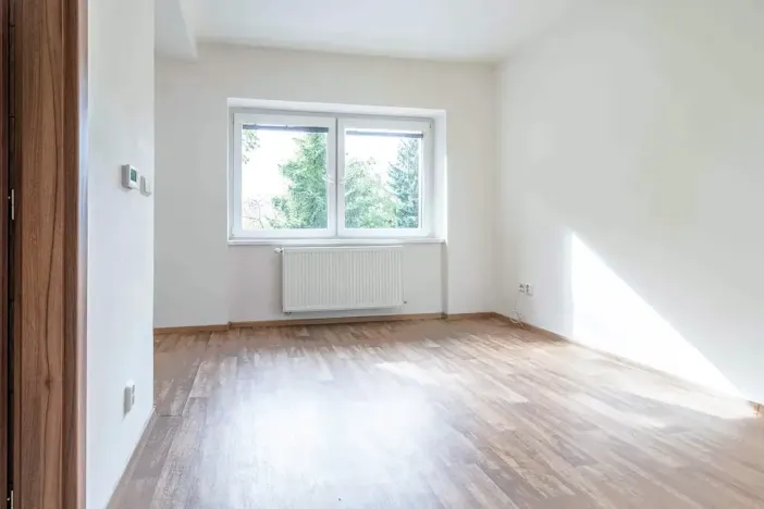 Pronájem bytu 1+kk, Mladá Boleslav, tř. Václava Klementa, 25 m2