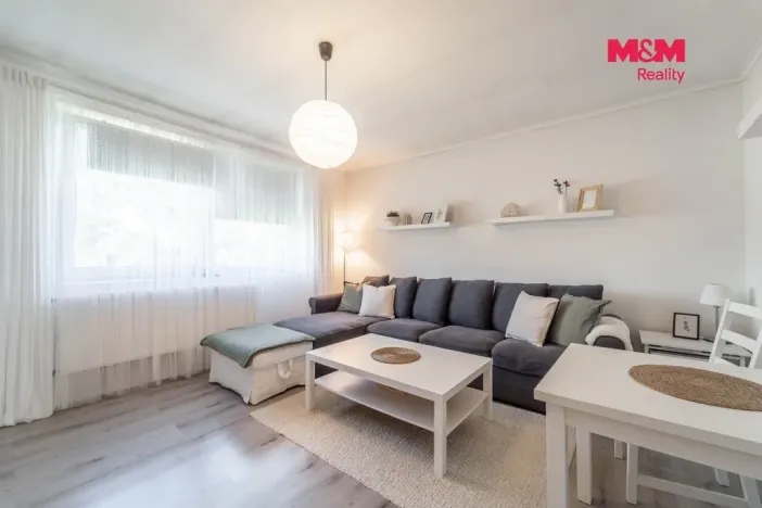 Prodej bytu 3+1, Bříství, 64 m2