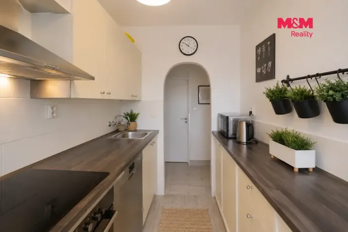 Prodej bytu 3+1, Bříství, 64 m2