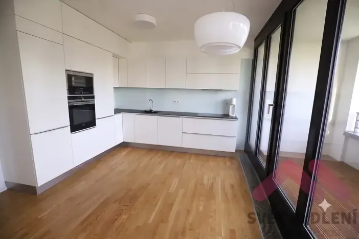 Pronájem bytu 3+kk, Praha - Libeň, Na Korábě, 92 m2