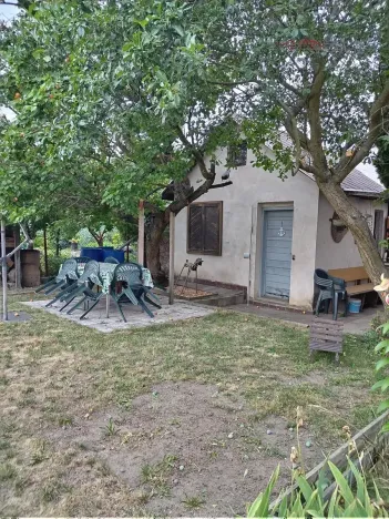 Prodej chaty, Kladno, U Trati, 20 m2