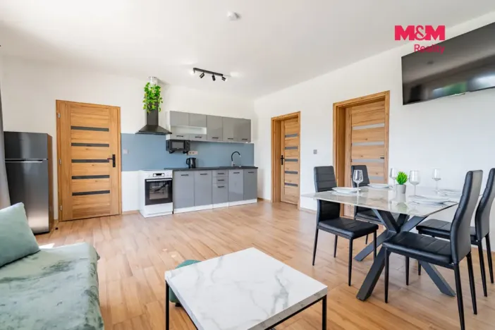 Prodej ubytování, Lipno nad Vltavou, 226 m2