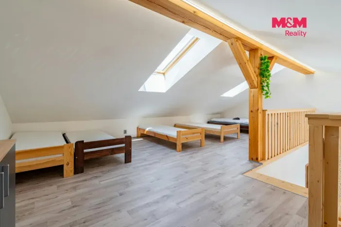 Prodej ubytování, Lipno nad Vltavou, 226 m2